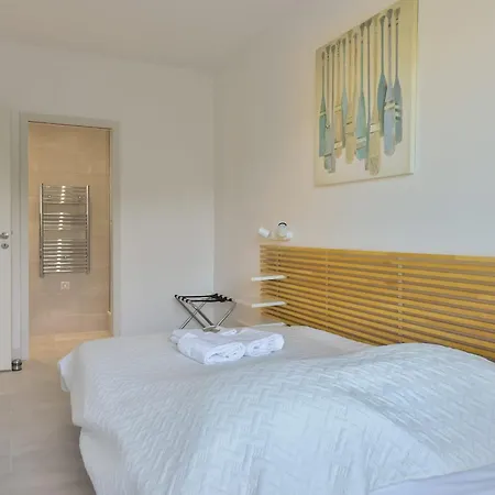 Serrendy Sea View Swimming Pool And Golfe Practice Apartment